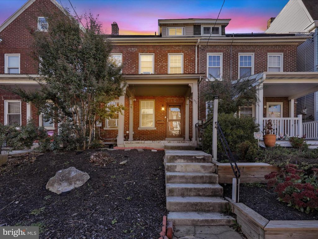 512 E ROSS ST, Lancaster, PA 17602