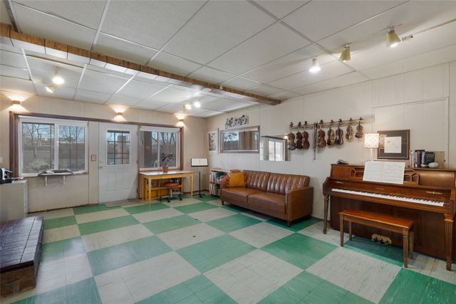 1814 Tewa, Santa Fe, NM 87505