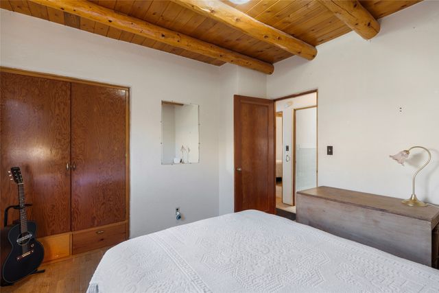 1814 Tewa, Santa Fe, NM 87505