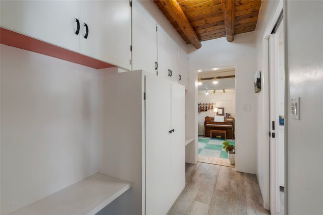 1814 Tewa, Santa Fe, NM 87505