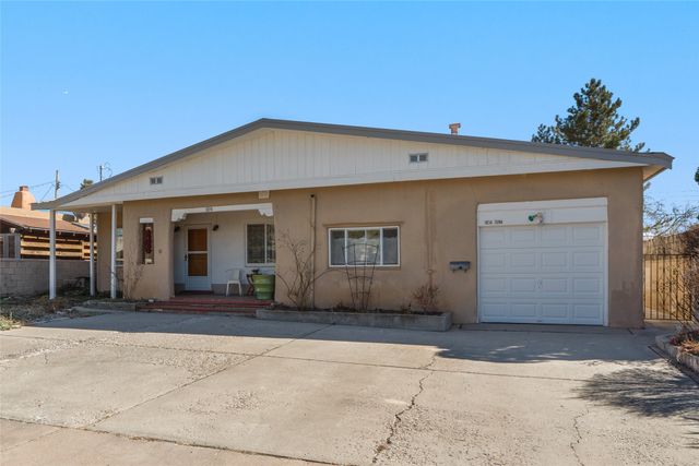1814 Tewa, Santa Fe, NM 87505