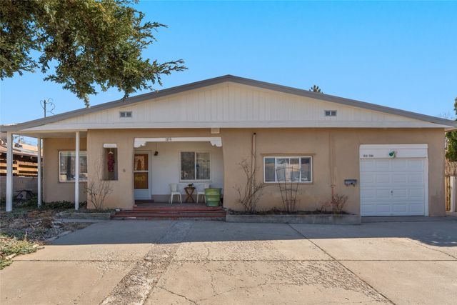 1814 Tewa, Santa Fe, NM 87505