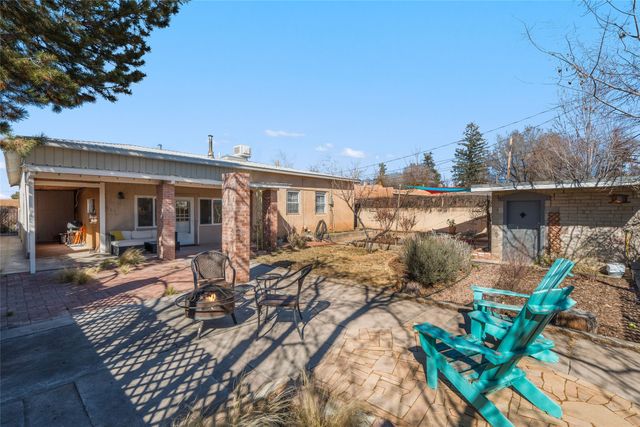 1814 Tewa, Santa Fe, NM 87505