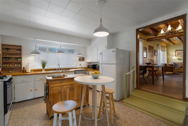 1814 Tewa, Santa Fe, NM 87505