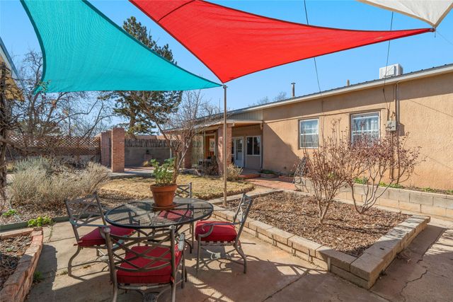 1814 Tewa, Santa Fe, NM 87505