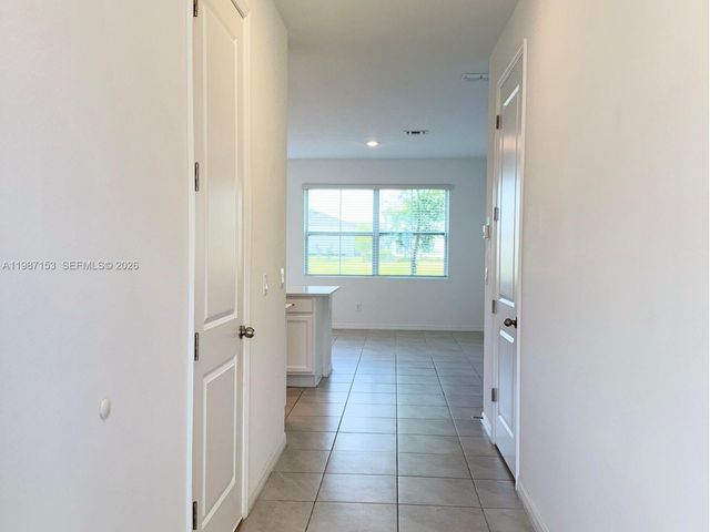 1613 Pelican Drive, Davenport, FL 33896