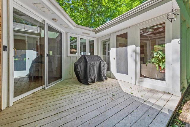 2336 W Green Tree ROAD, Milwaukee, WI 53209