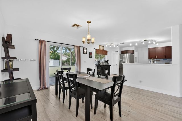 1235 SW 46th Ter, Deerfield Beach, FL 33442