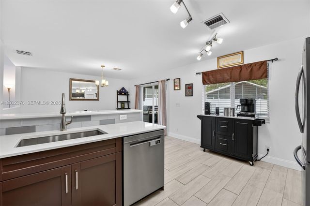 1235 SW 46th Ter, Deerfield Beach, FL 33442