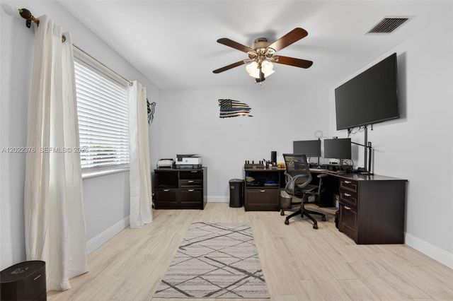1235 SW 46th Ter, Deerfield Beach, FL 33442