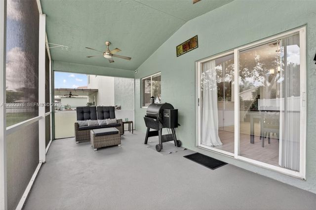 1235 SW 46th Ter, Deerfield Beach, FL 33442