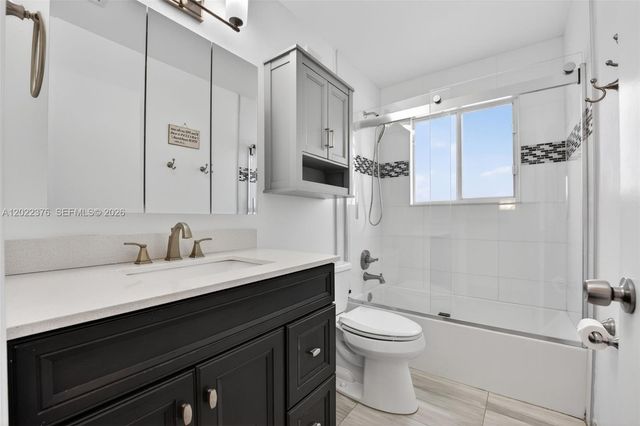1235 SW 46th Ter, Deerfield Beach, FL 33442