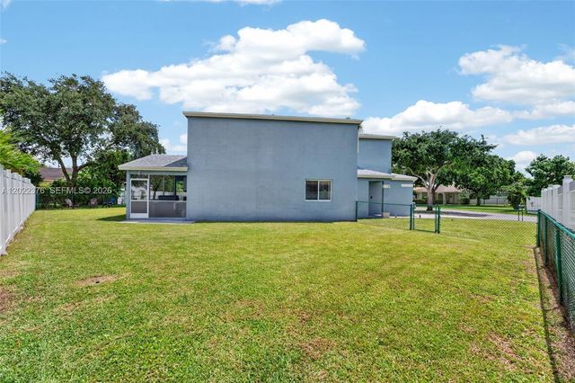 1235 SW 46th Ter, Deerfield Beach, FL 33442