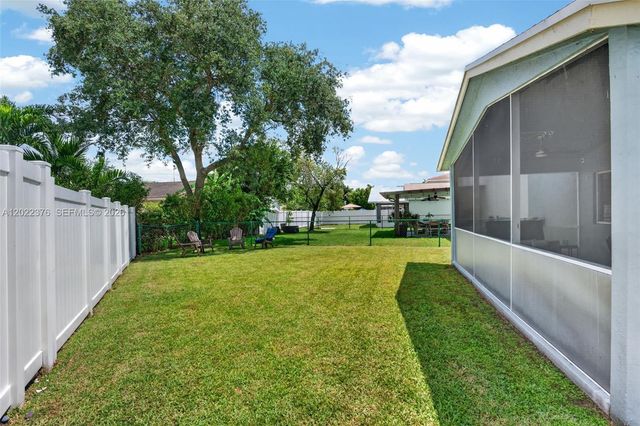 1235 SW 46th Ter, Deerfield Beach, FL 33442