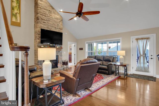 834 TAMANINI WAY, Mechanicsburg, PA 17055