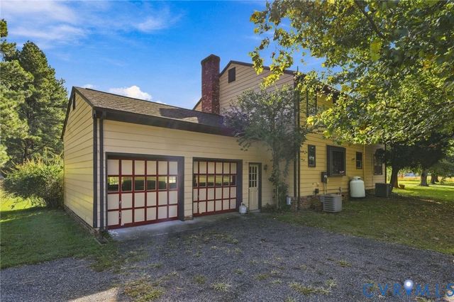 7350 Elko Rd, Sandston, VA 23150