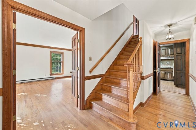 7350 Elko Rd, Sandston, VA 23150