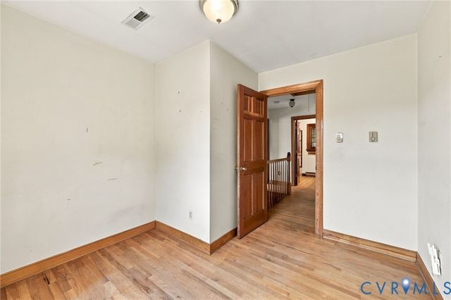 7350 Elko Rd, Sandston, VA 23150
