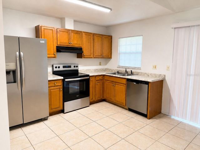 587 IMPERIAL PLACE, Kissimmee, FL 34758