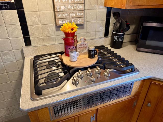 124 Sunset Drive, Bellevue, OH 44811