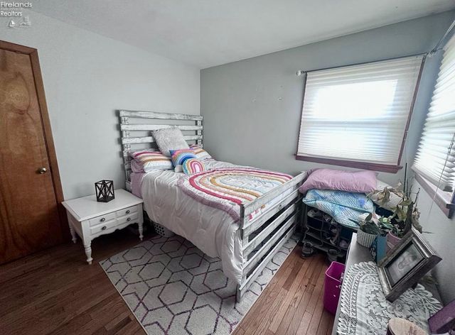 124 Sunset Drive, Bellevue, OH 44811