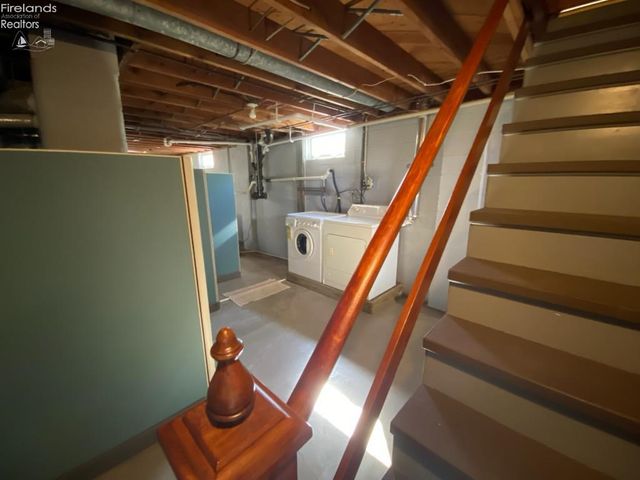 124 Sunset Drive, Bellevue, OH 44811