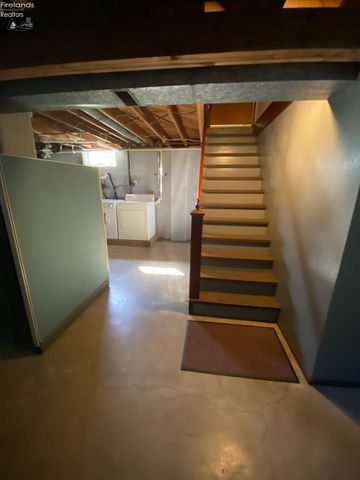 124 Sunset Drive, Bellevue, OH 44811