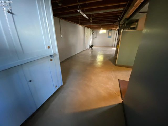 124 Sunset Drive, Bellevue, OH 44811