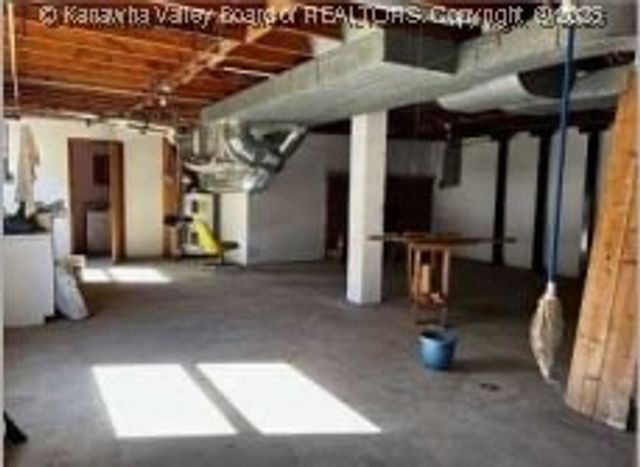 4734 Frame Road, Elkview, WV 25071