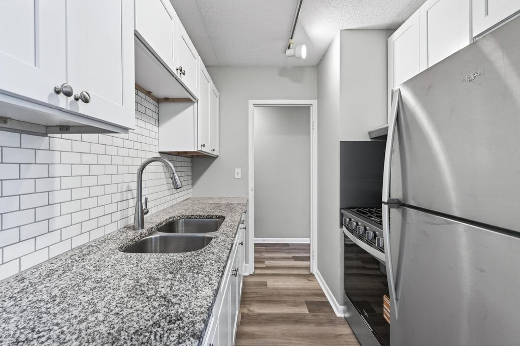 2500 Blaisdell Avenue 206, Minneapolis, MN 55404 — photo 4