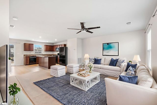 6 Tattershall Road, Greenville, SC 29605