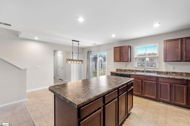 6 Tattershall Road, Greenville, SC 29605