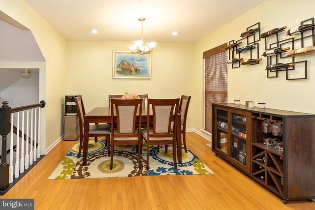 2049 BROADACRES DR, Clementon, NJ 08021