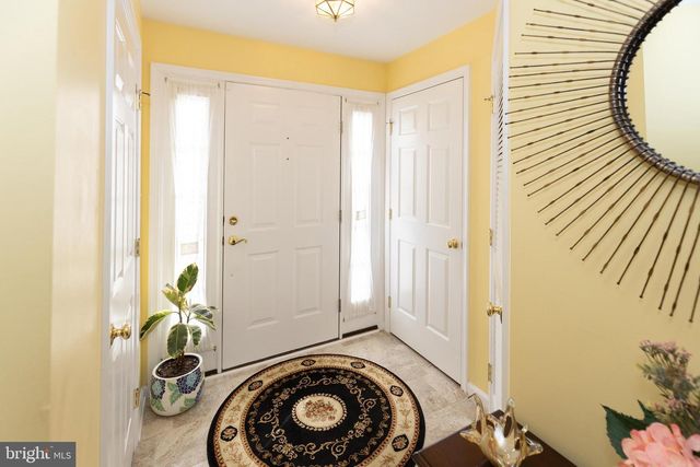 2049 BROADACRES DR, Clementon, NJ 08021