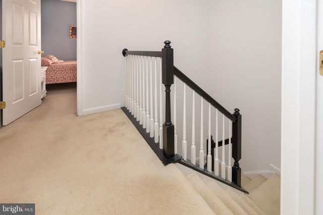 2049 BROADACRES DR, Clementon, NJ 08021