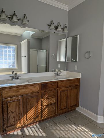 215 Bridgefield Road, Madison, AL 35758