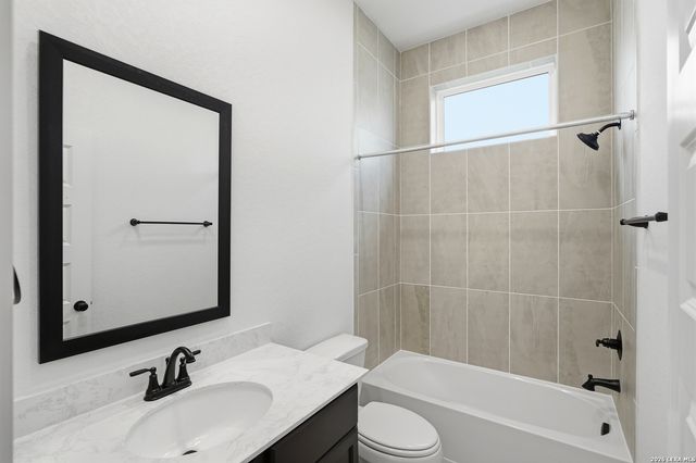 318 Mountain Oak, San Antonio, TX 78009