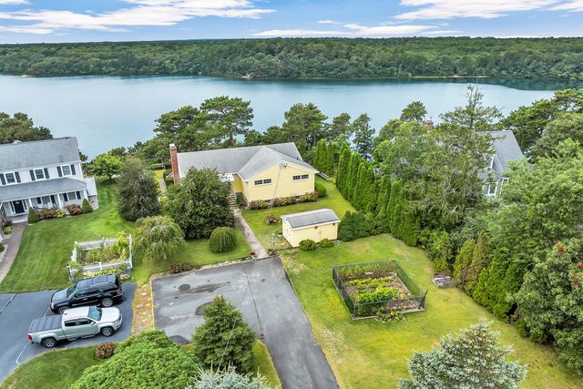 242 Sheep Pond Drive, Brewster, MA 02631
