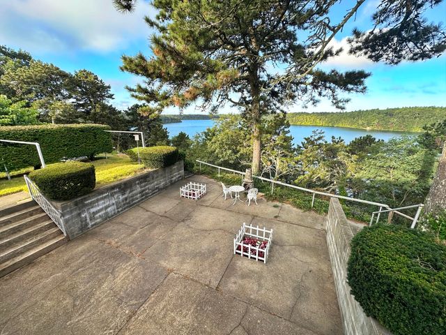 242 Sheep Pond Drive, Brewster, MA 02631