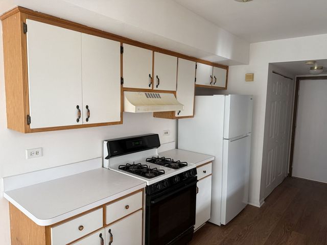 18083 Vista Drive, Country Club Hills, IL 60478