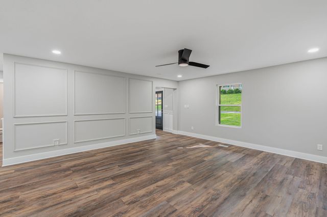 1512 Brentwood Drive, Athens, TN 37303