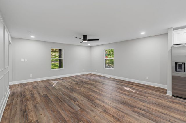 1512 Brentwood Drive, Athens, TN 37303
