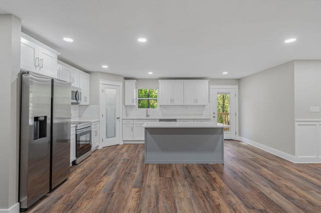 1512 Brentwood Drive, Athens, TN 37303