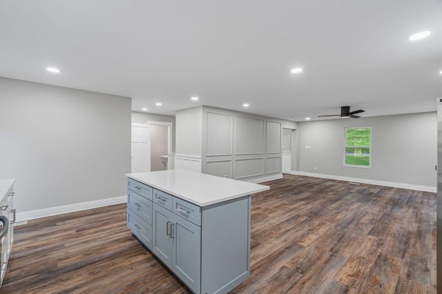 1512 Brentwood Drive, Athens, TN 37303