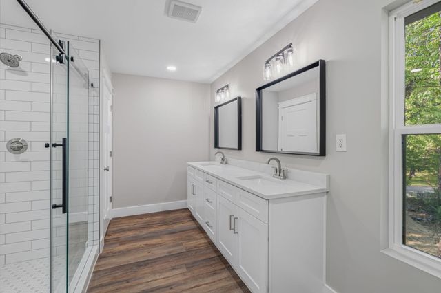 1512 Brentwood Drive, Athens, TN 37303