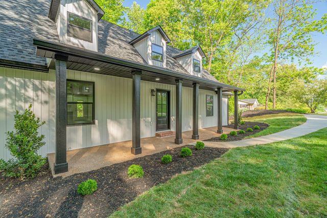 1512 Brentwood Drive, Athens, TN 37303