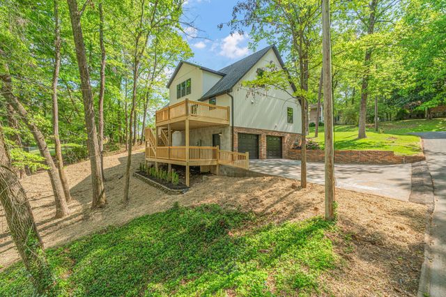 1512 Brentwood Drive, Athens, TN 37303