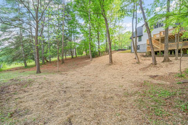 1512 Brentwood Drive, Athens, TN 37303