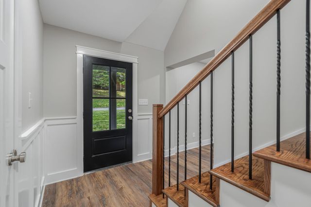 1512 Brentwood Drive, Athens, TN 37303