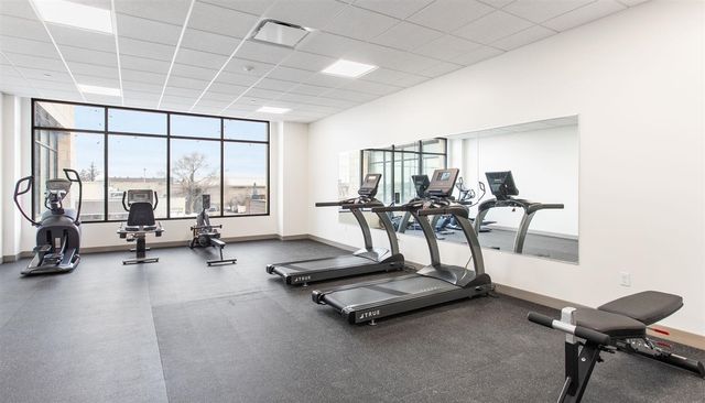 159 S River Avenue 303, Holland, MI 49423